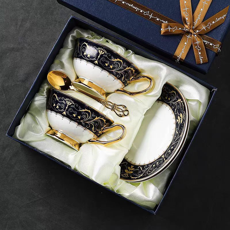 Nocturnal Bloom Bone China Set: Black Gold Baroque